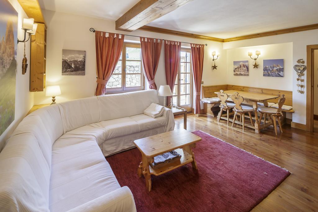 Villa Ronco - Stayincortina Cortina d'Ampezzo Kamer foto